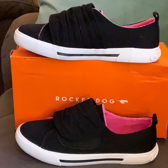 NWT Rocket Dog canvas sneakers. - Picture 4 of 5